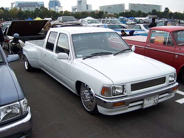 dually toyota pickup #5