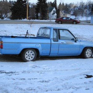 blue_turbo_in_the_snow