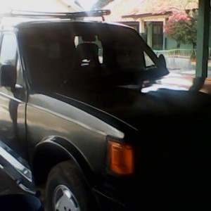 Hilux 1978 - Front