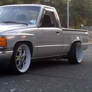 Hellaflush_hilux