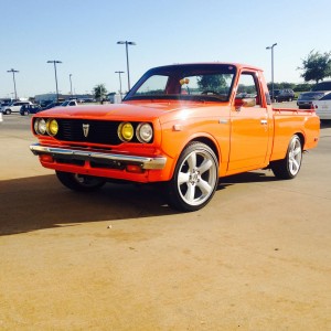 77 hilux