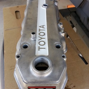 Valve cover cleaned up