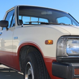 1983 SR5