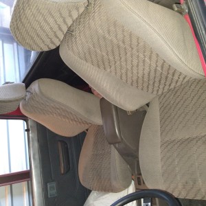 SR5 seats